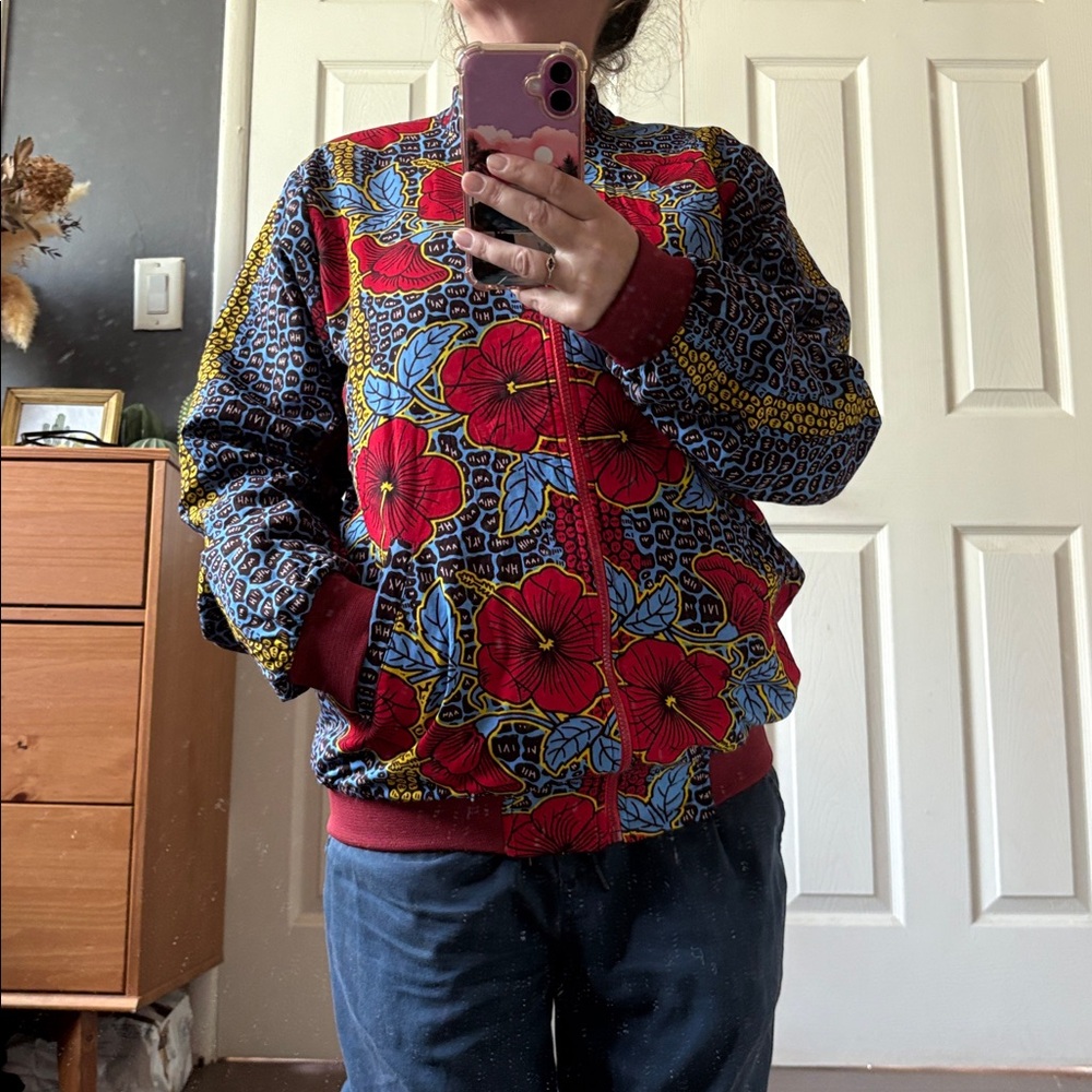 Vibrant Floral and African Style Print Bomber Jacket - Picture 10 of 10